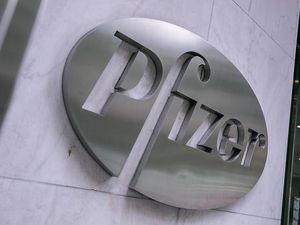 Penjualan Vaksin Loyo, Pfizer Pangkas Belanja Rp 54 T hingga PHK Karyawan