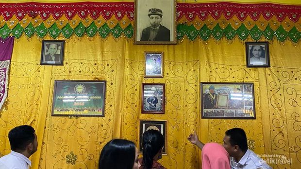 Wisata Sejarah Keraton Ismahayana di Kalimantan Barat Ruang Tengah