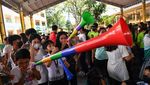 Potret Siswa SD di Filipina Buat Hiasan Natal dari Barang Bekas