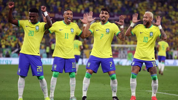 8 Tim Lolos Perempatfinal Piala Dunia 2022, Perang Bintang!