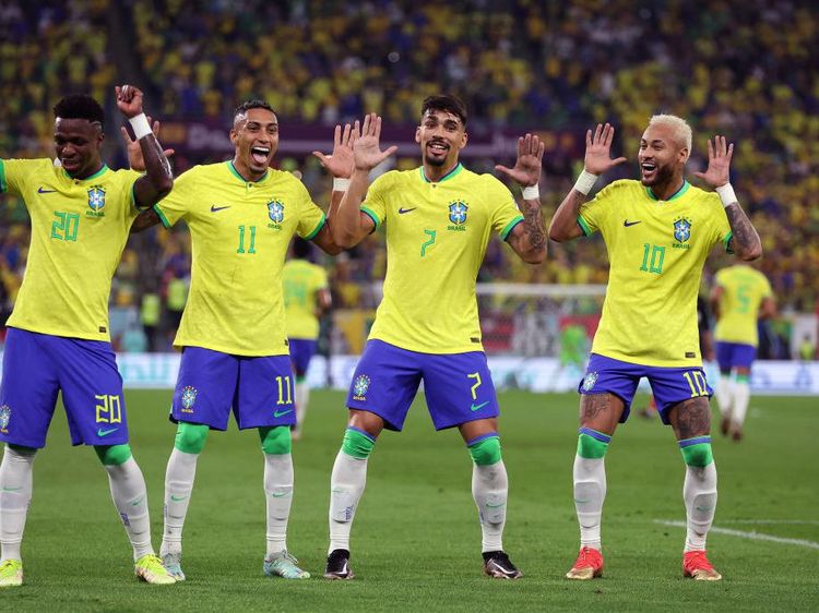 8 Tim Lolos Perempatfinal Piala Dunia 2022, Perang Bintang!