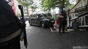 Antisipasi Serangan, Polres Jakarta Selatan Dijaga Ketat
