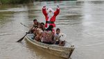 Bukan Rusa, Ini Kendaraan Santa-santa di Berbagai Belahan Dunia