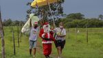 Bukan Rusa, Ini Kendaraan Santa-santa di Berbagai Belahan Dunia