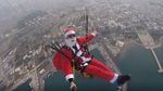 Bukan Rusa, Ini Kendaraan Santa-santa di Berbagai Belahan Dunia