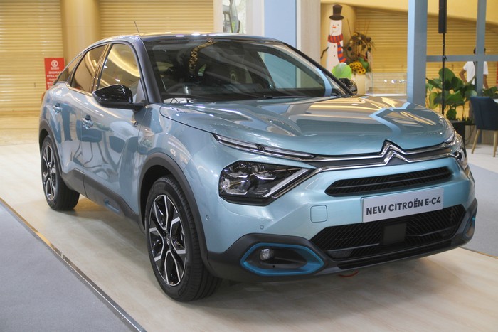 Citroën ë-C4