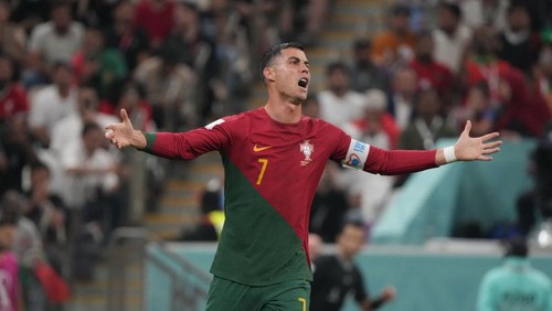 LUSAIL CITY, QATAR - DECEMBER 06: Cristiano Ronaldo of Portugal reacts during the FIFA World Cup Qatar 2022 Round of 16 match between Portugal and Switzerland at Lusail Stadium on December 06, 2022 in Lusail City, Qatar. (Photo by Etsuo Hara/Getty Images)