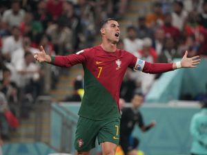 Ronaldo Bantah Mau ke Al Nassr