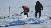 Saat musim dingin tiba, sungai ini dapat membeku yang suhunya mampu mencapai minus 26 derajat Celcius.