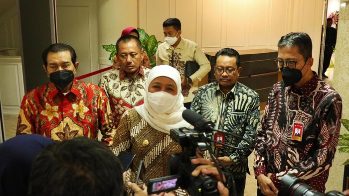 gubernur khofifah