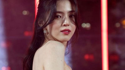 8 Pesona Han So Hee di British Fashion Awards, Tampil bak Disney Princess