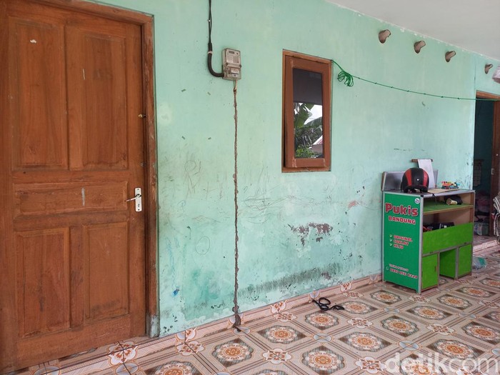 Kamar kos AS di Desa Siwal, Kecamatan Baki, Kabupaten Sukoharjo, Rabu (7/12/2022).