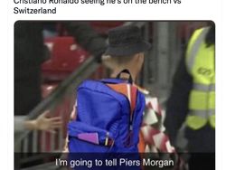 Netizen Debat Ronaldo di Bangku Cadangan Marah atau Tidak?