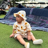 Punya wajah lucu dan menggemaskan, baby Izz memang kerap mencuri perhatian. Walaupun masih kecil namun tak sedikit netizen yang sudah mengidolakannya. Foto: Instagram/@nikitawillyofficial94