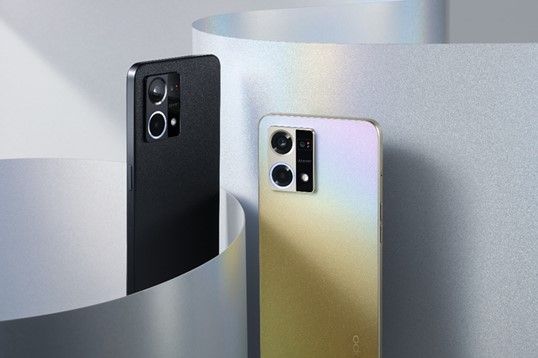 OPPO Reno8