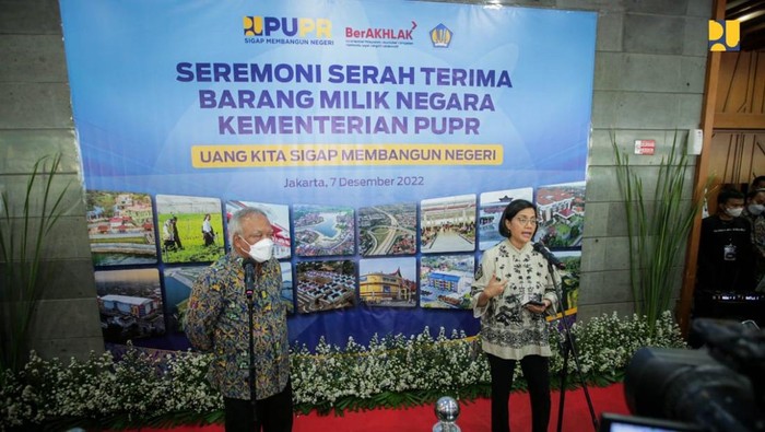 Pemerintah Serahkan Aset ke Pemda-Yayasan Rp 19 Triliun Pemerintah Serahkan Aset ke Pemda-Yayasan Rp 19 Triliun