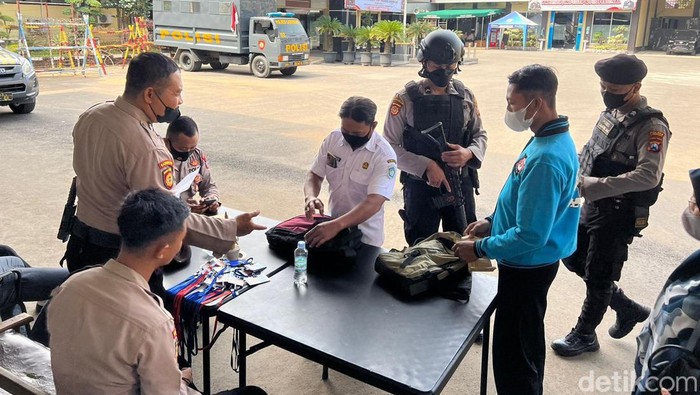 Penjagaan Polres Lamongan