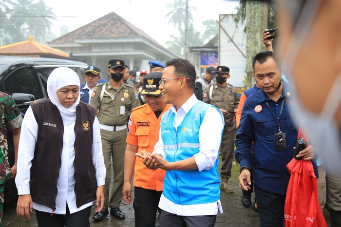 PLN Jamin Pasokan Listrik di Wilayah Bencana Erupsi Semeru Aman PLN Jamin Pasokan Listrik di Wilayah Bencana Erupsi Semeru Aman