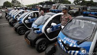 Dalam apel tersebut, sejumlah mobil listrik dilibatkan untuk pengamanan pernikahan Kaesang dan Erina.