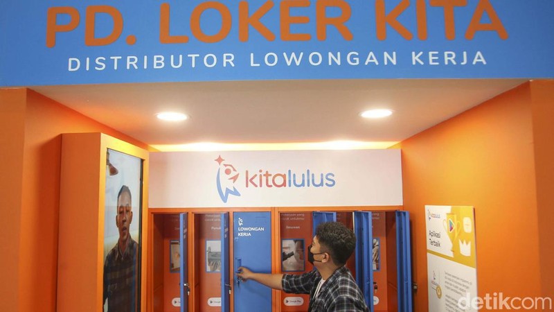 Google for Indonesia 2022 kembali digelar. Menteri Pariwisata dan Ekonomi Kreatif Sandiaga Uno turut meninjau acara yan digelar di Jakarta tersebut.