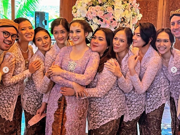 Siraman Chelsea Islan