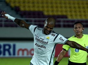 Persib Hari Ini: Kemungkinan Absennya David da Silva Saat Lawan PSM