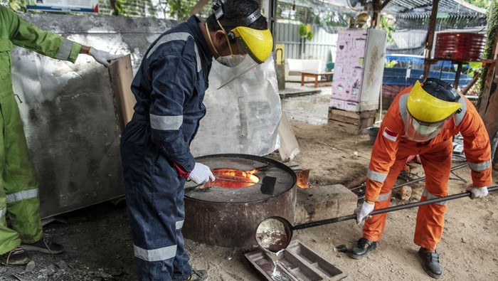 Aluminium Bekas ‘Disulap’ Jadi Baling-baling Perahu