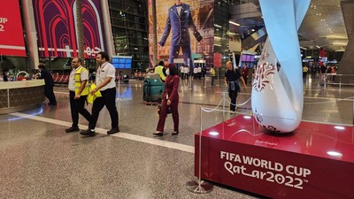 Fans Sepakbola dari Seluruh Dunia Terus Berdatangan ke Qatar