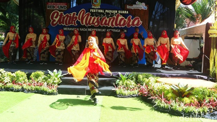 Festival Paduan Suara Etnik Nusantara Festival Paduan Suara Etnik Nusantara