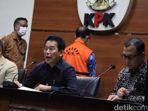 2 Hakim Agung Mangkir Pemeriksaan Suap Gazalba Saleh