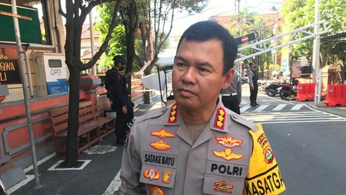 Kabid Humas Polda Bali Kombes Stefanus Satake Bayu Setianto saat ditemui wartawan di Polda Bali, Kamis (8/12/2022). (I Wayan Sui Suadnyana/detikBali)