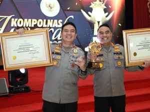 Polda Riau-Polresta Pekanbaru Dapat Penghargaan Kompolnas Award 2022
