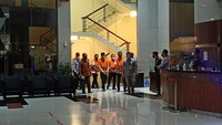Selain Bupati Bangkalan, KPK Juga Tahan 5 Tersangka Suap Lelang Jabatan