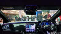 Begini bagian kemudi Mercedes-Benz EQS.