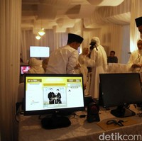 Berbagai persiapan terus dilakukan jelang acara siraman.