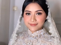 7 Gaya Erina Gudono Saat Pengajian, Ayu Tenan dengan Makeup Flawless