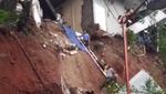 Penampakan Longsor Picu Banjir di Pondok Tirta Mandala Depok
