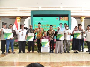 396 Warung Rakyat Direnovasi Pemkab Sidoarjo di Sepanjang 2022