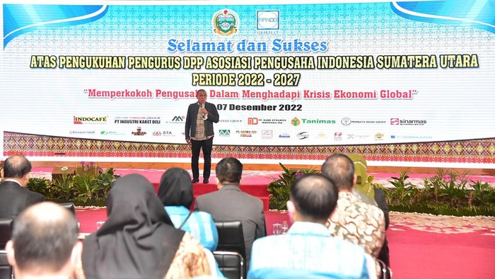 Gubernur Sumut Edy Rahmayadi saat hadiri acara pengukuhan pengurus Apindo Sumut. Istimewa