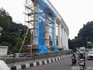 Lalin Kota Bogor Macet Sore Ini, Kendaraan Antre hingga Jelang Exit Tol