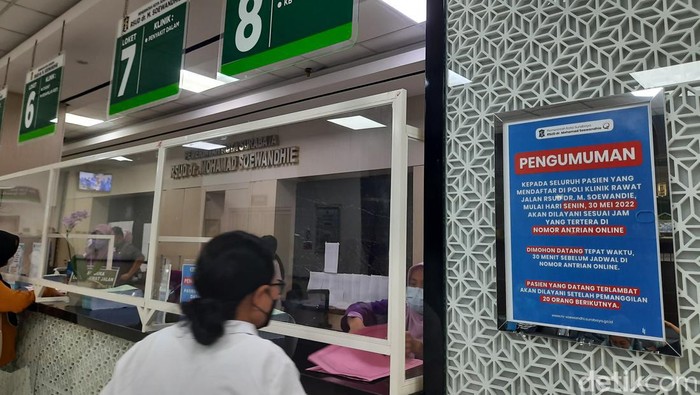 Wali Kota Eri Cahyadi melakukan sidak lanjutan di RSUD dr Soewandhie Surabaya