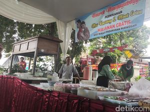 Warga Purwosari Sleman Gelar Bazar-Nobar Pernikahan Kaesang dan Erina