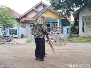 Mengintip Aktivitas Pria di Kampung TKW Majalengka