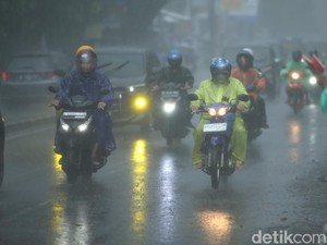 Antisipasi Cuaca Ekstrem, PLN Siapkan 89 Posko Buka 24 Jam