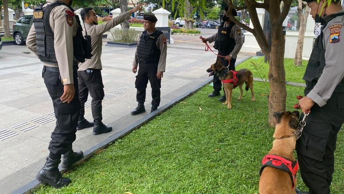 Anjing K-9 dilibatkan pengamanan tasyakuran pernikahan Kaesang-Erina