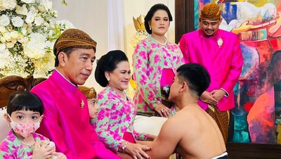 Foto: Jan Ethes Hingga Sedah Mirah yang Bikin Salfok Saat Sungkeman Kaesang