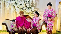 Tiga cucu Presiden Jokowi, La Lembah Manah, Jan Ethes, Sedah Mirah, di rangkaian acara pernikahan Kaesang Pangarep-Erina Gudono (Foto: Dok. Tim Media Erina & Kaesang)