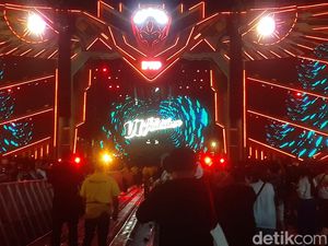 DWP 2022 Hari Pertama Diguyur Hujan, Partygoers Tetap Semangat