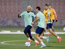 Evaluasi ini diperlukan untuk mengecek kondisi pemain, terutama yang didera cedera. (Alexander Hassenstein/Getty Images)