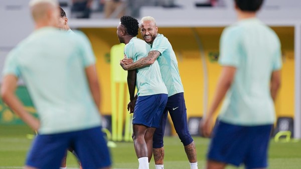 Potret Neymar Cs Latihan Jelang Duel Lawan Kroasia di Perempatfinal
